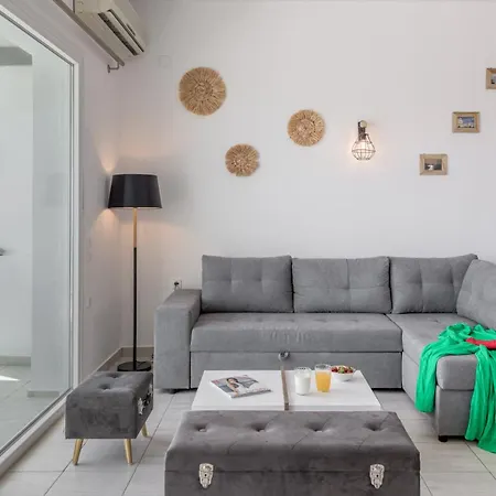 Alkyonis Visus House Appartement Triovasálos