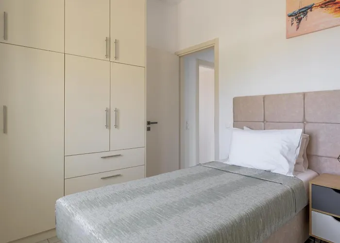 Alkyonis Visus House